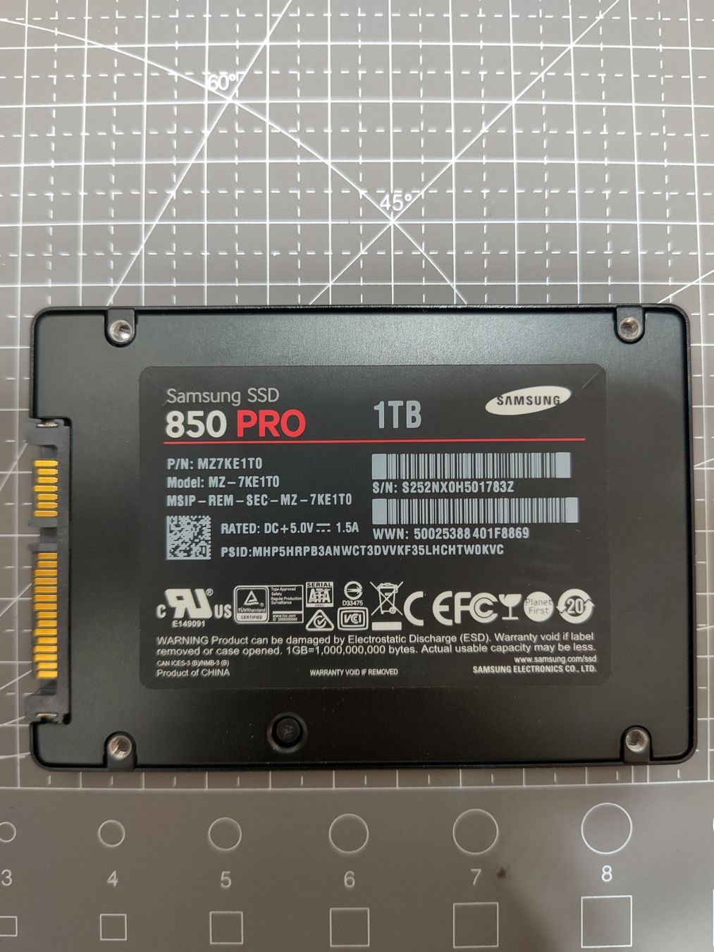Samsung Dischi rigidi: Samsung SSD 850 PRO 1TB – Usato da Birmensdorf ZH venduto da ReTeching 1