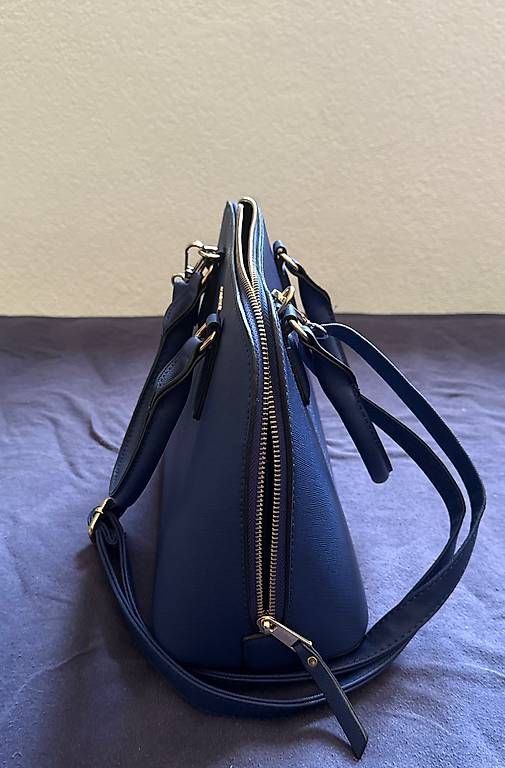 Borse da donna: Borsa Maxfly in pelle blu – Usato da Sementina venduto da sabrii_ 3