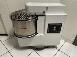 Teigknetmaschine Spiralkneter weiss akzeptabler Zustand
