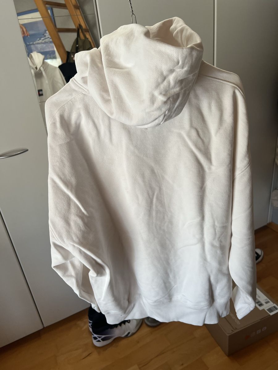 Tommy Hilfiger Maglioni & Felpe: Hoodie Tommy Hilfiger white – Nuovo (secondo la descrizione) da Villars-Ste-Croix venduto da Maaaat 1