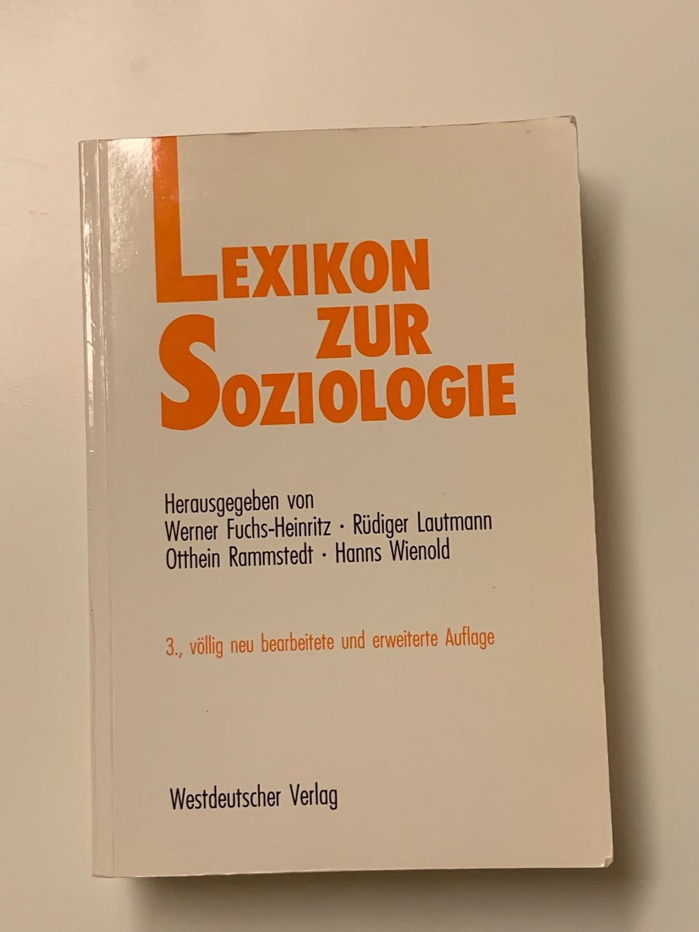 Bücher: Lexikon zur Soziologie, 1994 – Gebraucht aus Zürich von Leonieonie.