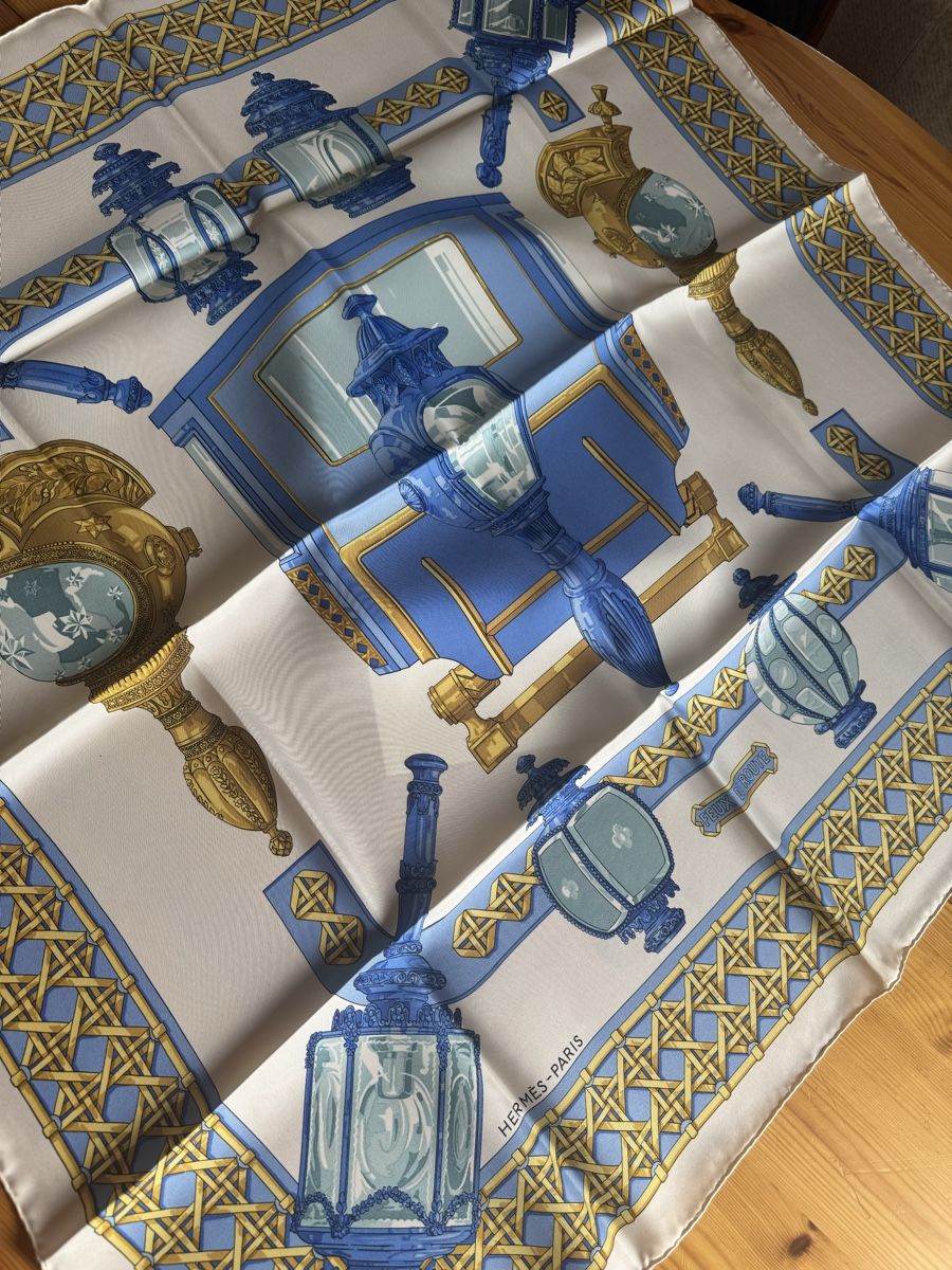 Hermès Foulards & écharpes: Foulard hermes – D'occasion à Vésenaz par Angela.C3 6