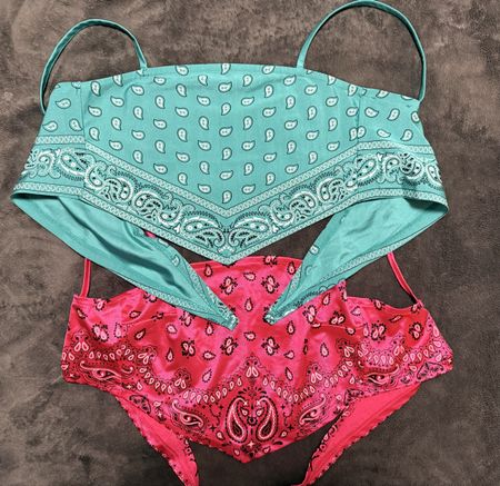 Crop Tops Set Paisley Muster 