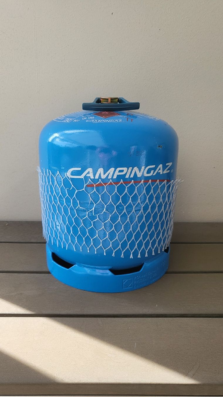 Campingaz Apparecchiature e tecnologia a gas: Campingaz Gasflasche 2,75kg  – Nuovo (secondo la descrizione) da Sursee venduto da Materialverwalterin