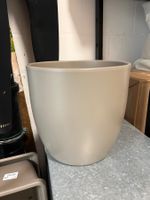 Plant Pot l Blumentopf