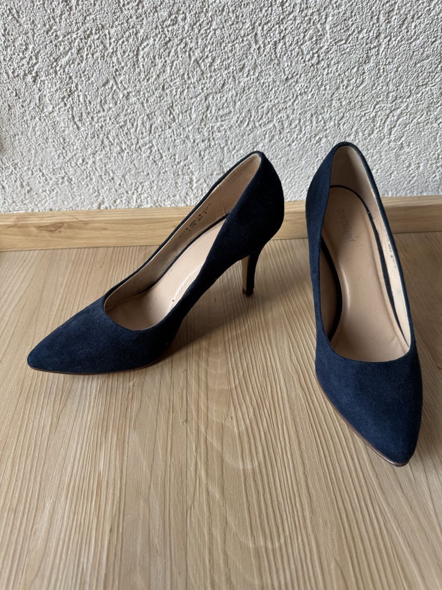 Scarpe da donna: Navy Pumps/ High Heels – Usato da Brienz BE venduto da Eleri.M 1