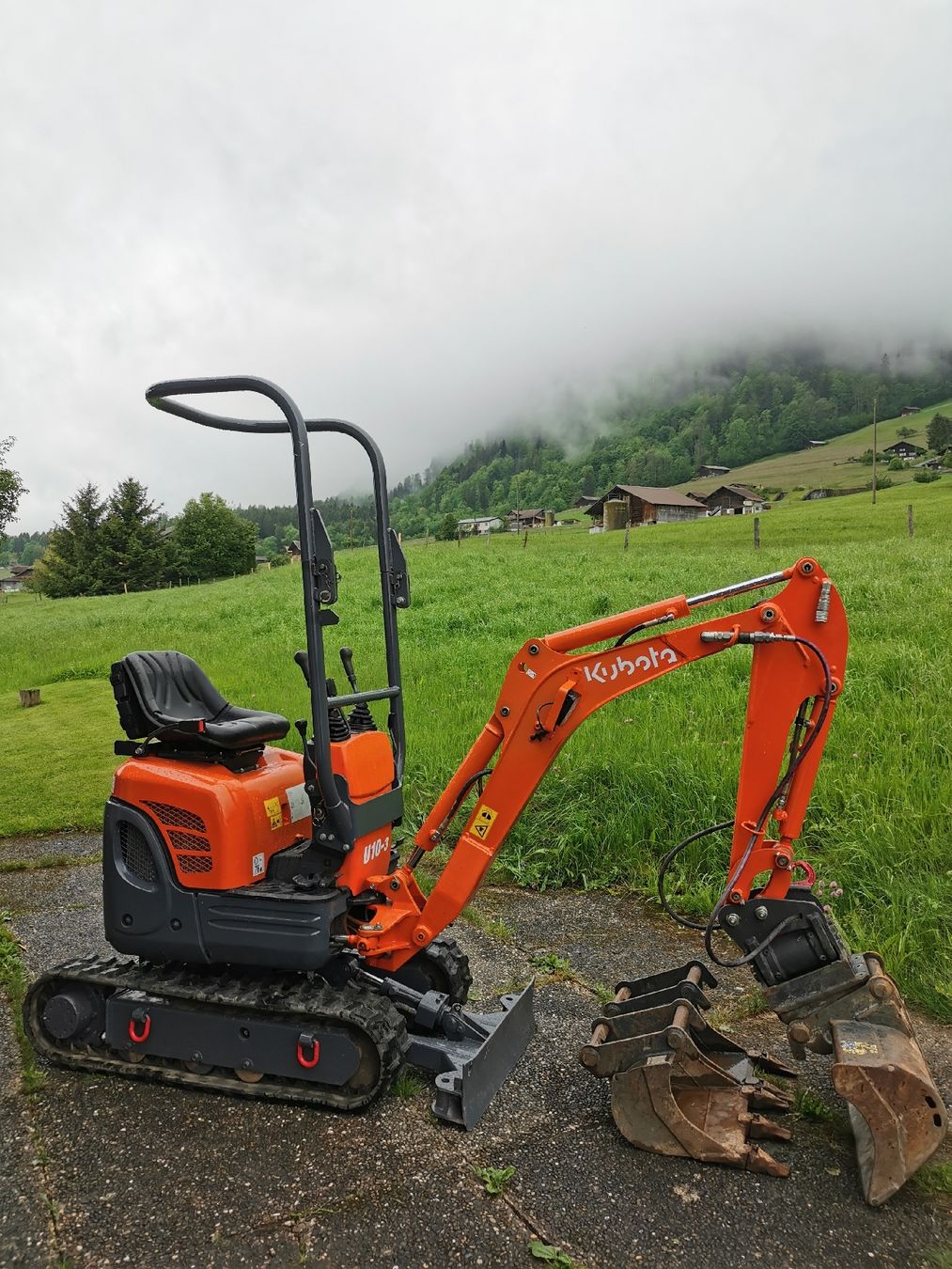 Kubota Escavatori: Bagger 1.1t mieten – Usato da Frutigen venduto da cmaster02
