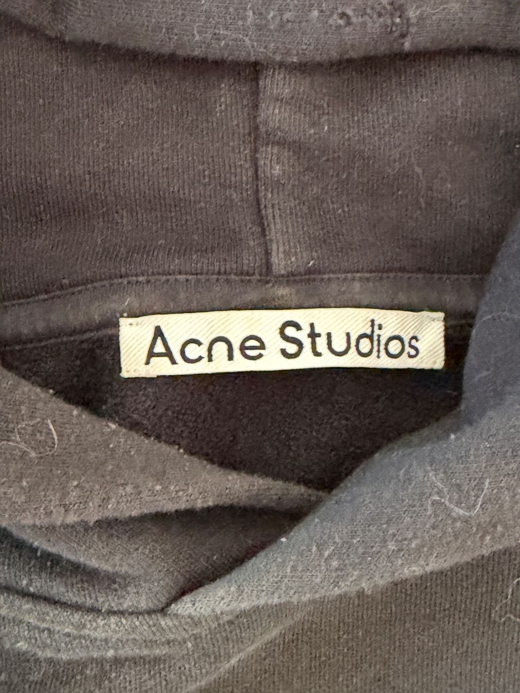 Acne Studios Maglioni & Felpe: Acne Studios Logo Hoodie – Usato da Zofingen venduto da sch_z7xb 2