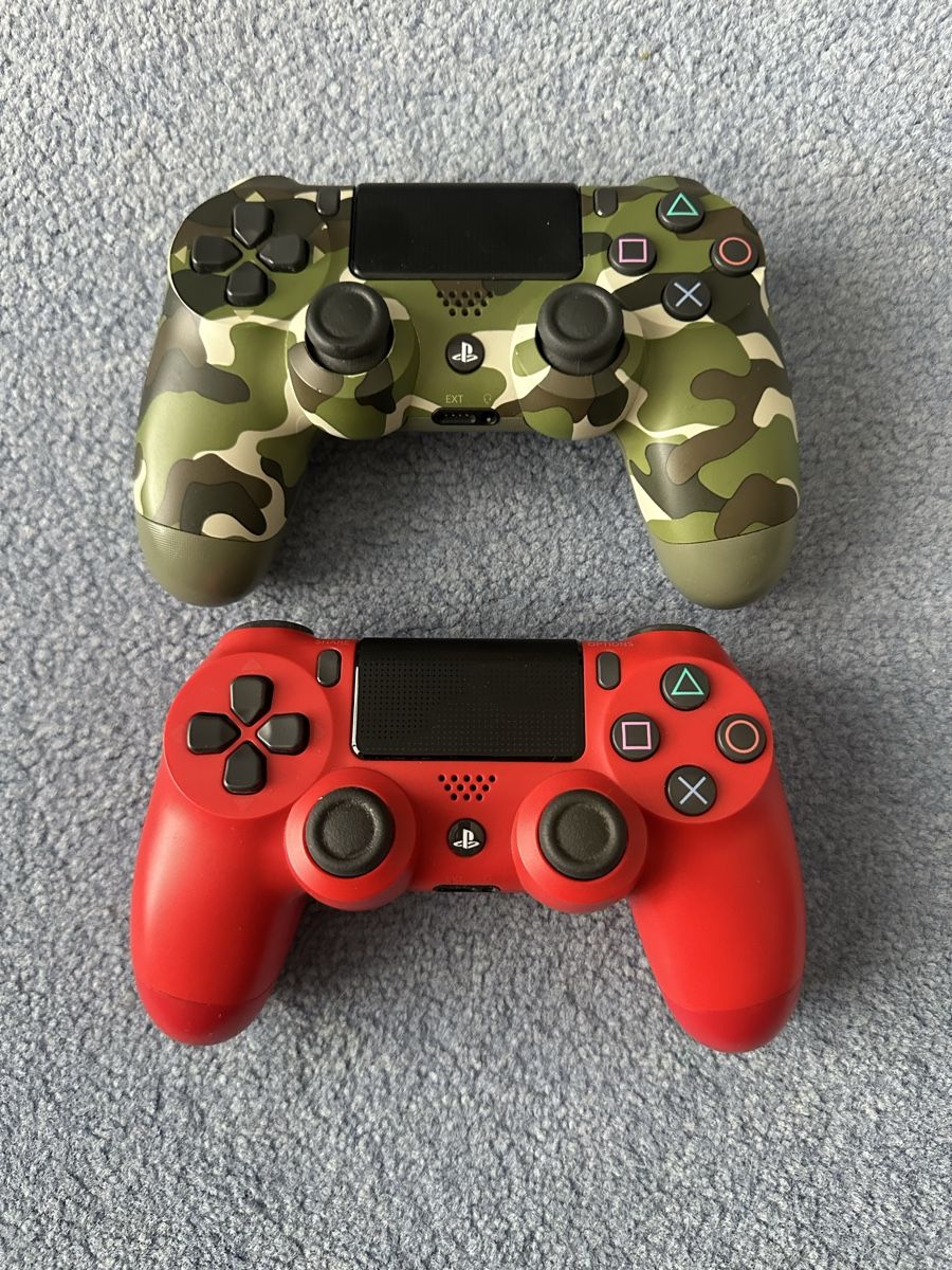 Sony Console: PS4 mit 2 Kontrollern und 8 Spielen – Usato da Wildegg venduto da loi_2nmj 3