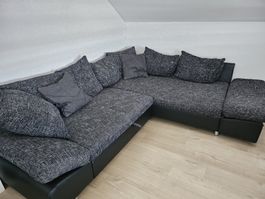 Ecksofa mit Schlaffunktion grau / schwarz