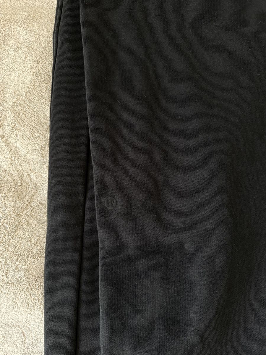 Lululemon Pantalons: Lululemon Jogginghose – D'occasion à Kloten par preloved9 2
