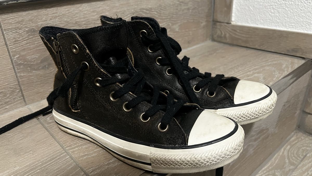 Converse Damenschuhe: Leather Converse All Star, Side Zip 37 – Gebraucht aus Gebenstorf von D0minika 3