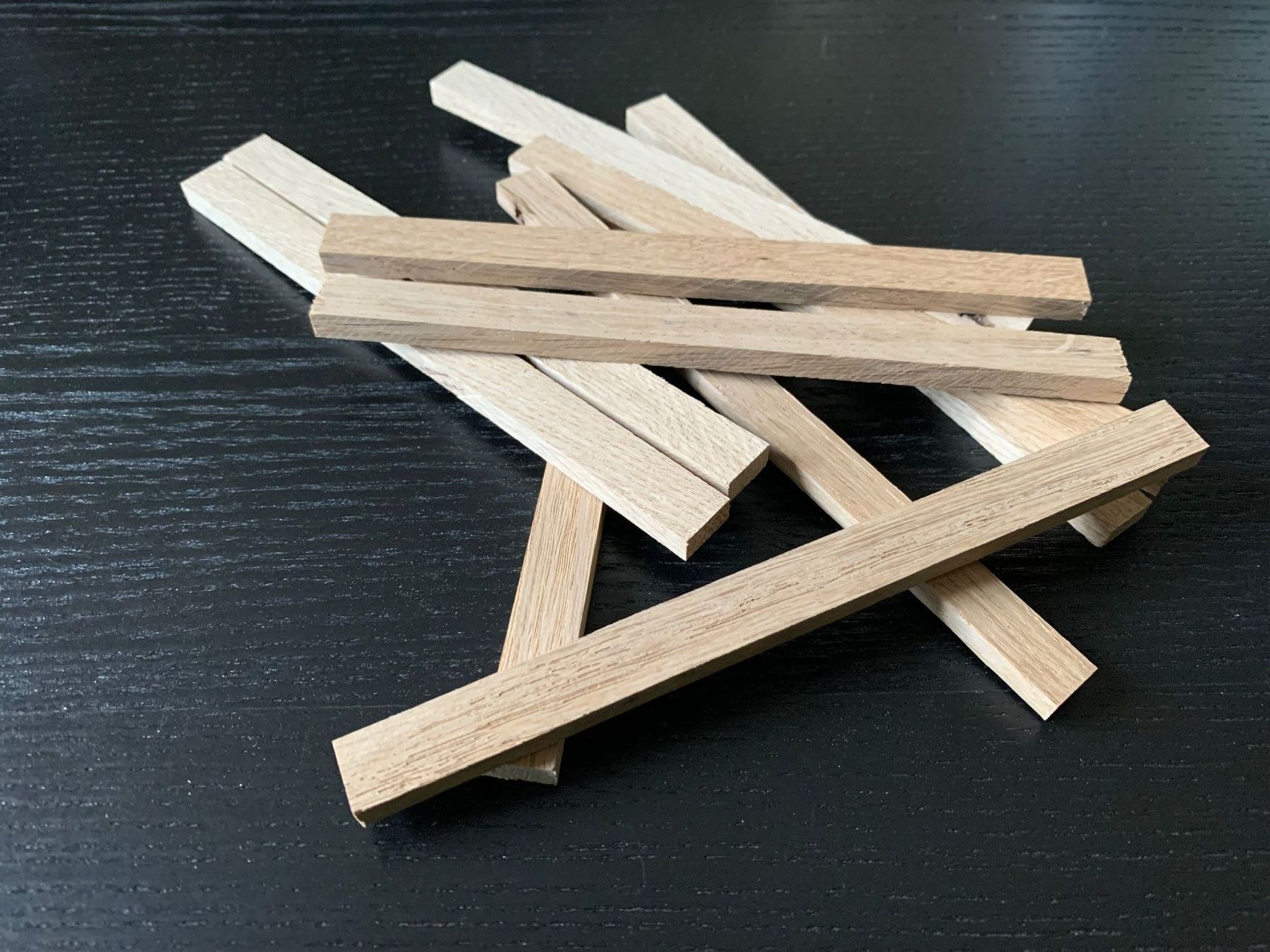 Kit bricolage: Bastelklötzchen Eiche L: 160 mm, B: 12 mm, D: 6 mm – Nuovo e nell'imballaggio originale da Holziken venduto da Timbergrizzly