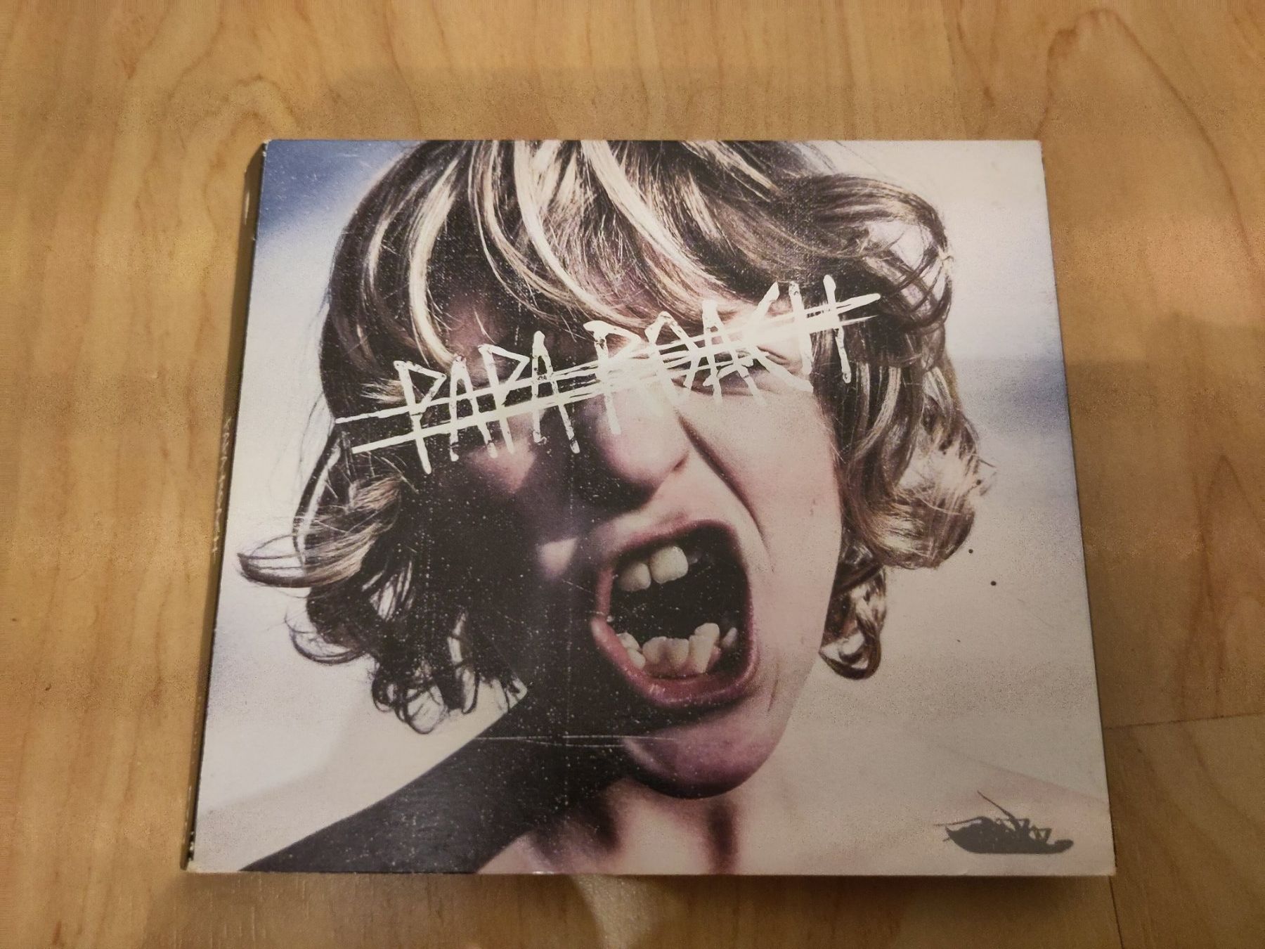 CD: Papa Roach 2er CD Sammlung Metamorphosis & crooked teeth – Usato da Kreuzlingen venduto da lenkes_Mediathek 1