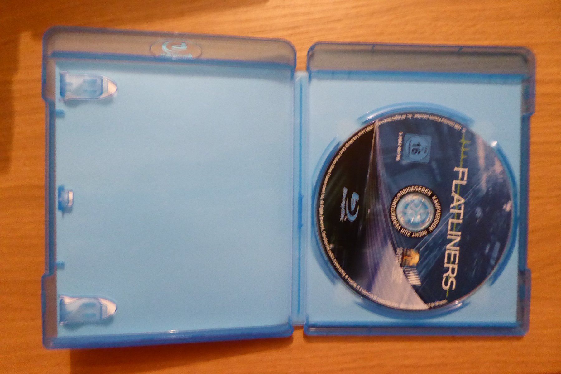 Tous les DVDs: Bluray Flatliners – D'occasion à Allschwil par Summelsarium 3