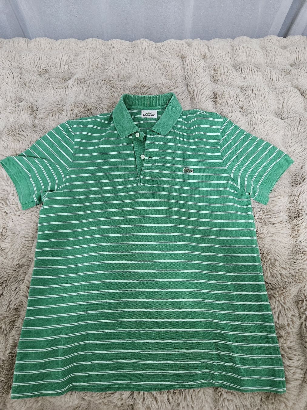 Polo-Shirts: 2 Lacoste Polo Tshirt – Gebraucht aus Murten von Langbaum 1