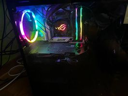 Gaming PC + Streaming Setup (VB)