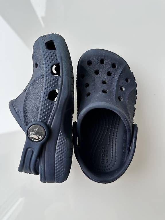 Scarpe per ragazzi: Crocs gr23/24 – Usato da Muttenz venduto da emyvogel 1