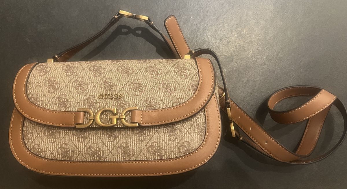 Guess Taschen für Damen: Guess DAGAN - Umhängetasche - beige – Neu und originalverpackt aus Kriens von Baca