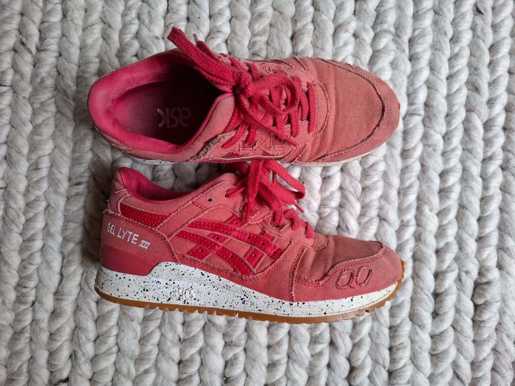 Asics Scarpe da uomo: Asics Gel Lyte 3 – Difettoso da Schaffhausen venduto da ann_cjt6