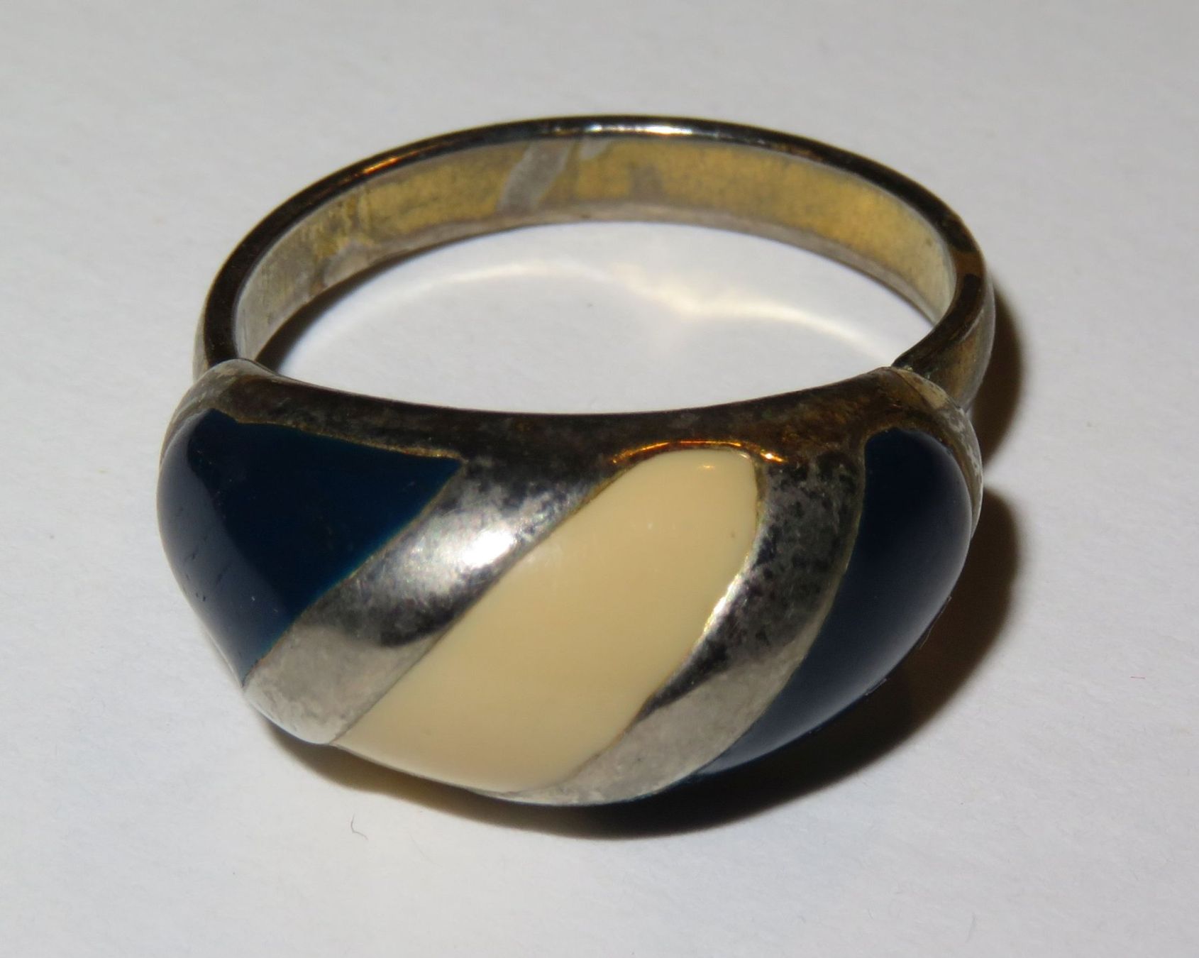 Anelli: Fingerring versilbert, mit Emaille 2-farbig – Usato da Oberriet SG venduto da Manick