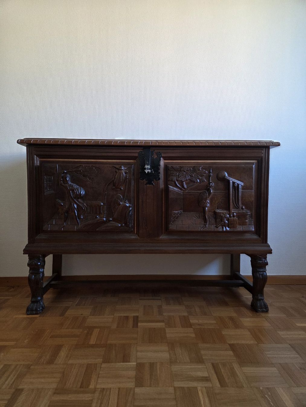 Truhen: Coffre Don Quichotte – Gebraucht aus Mont-sur-Rolle von Jolie_brocante