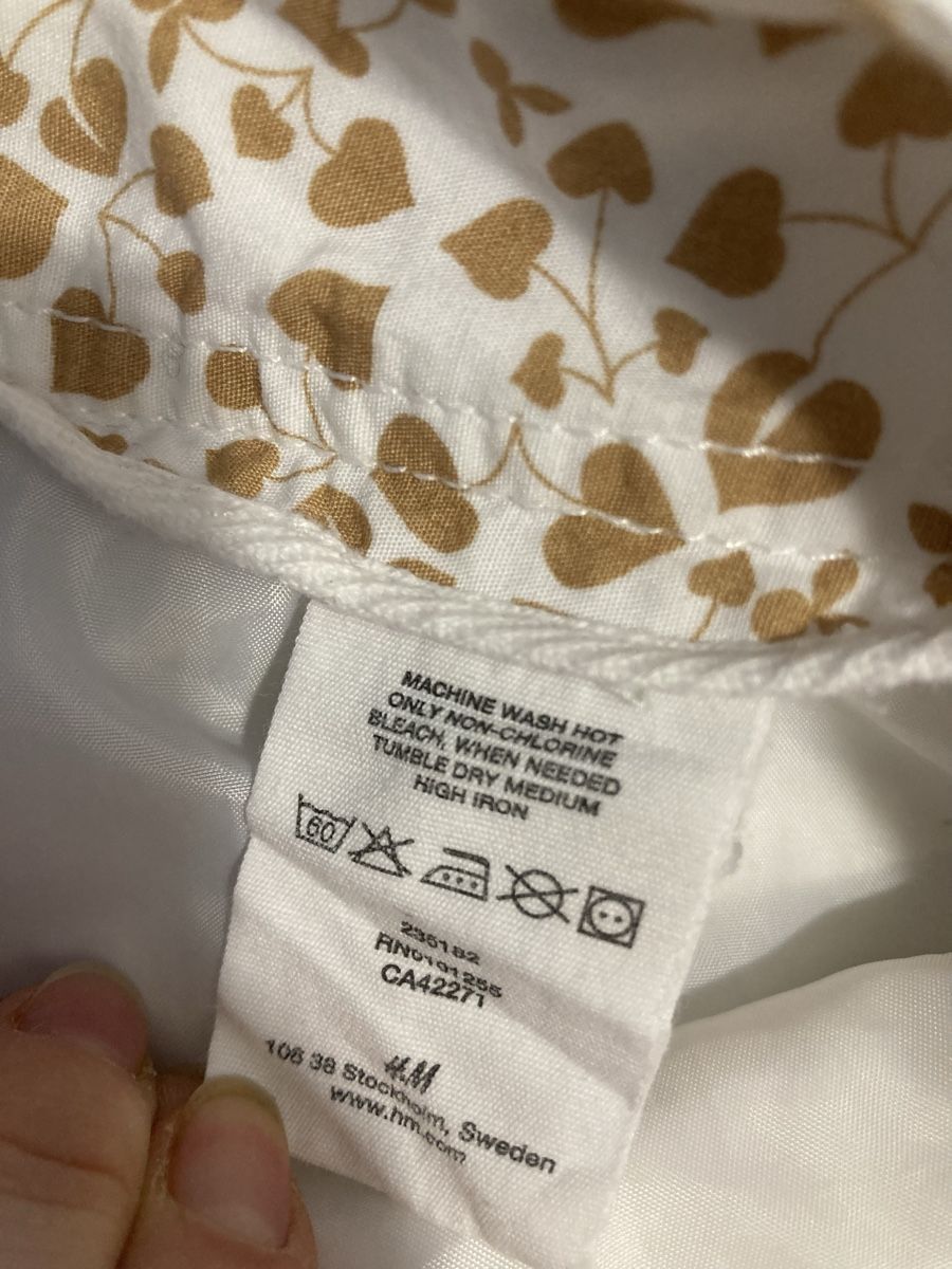 H&M Röcke: H&M Rock, weiss, Gr. 36,  blickdicht! – Gebraucht aus Schlieren von cotopaxi06 6