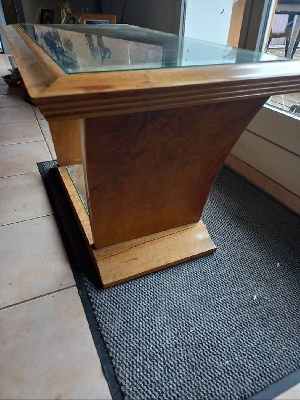 Tavoli: Table base – Usato da Nyon venduto da Tonymars 1
