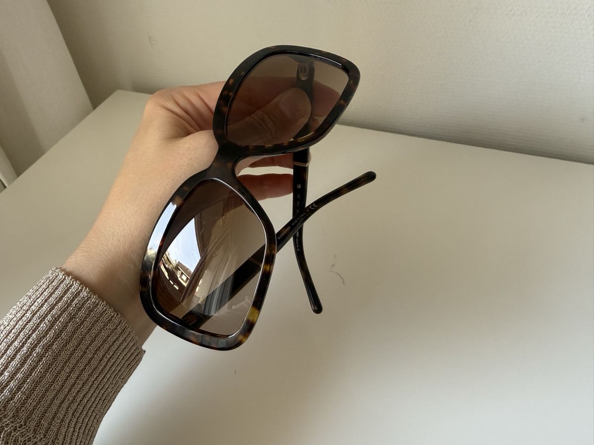 Burberry Occhiali & Lenti: Burberry Sonnenbrille Tortoise mit Check-Muster – Usato da Genève venduto da mimi479247 6