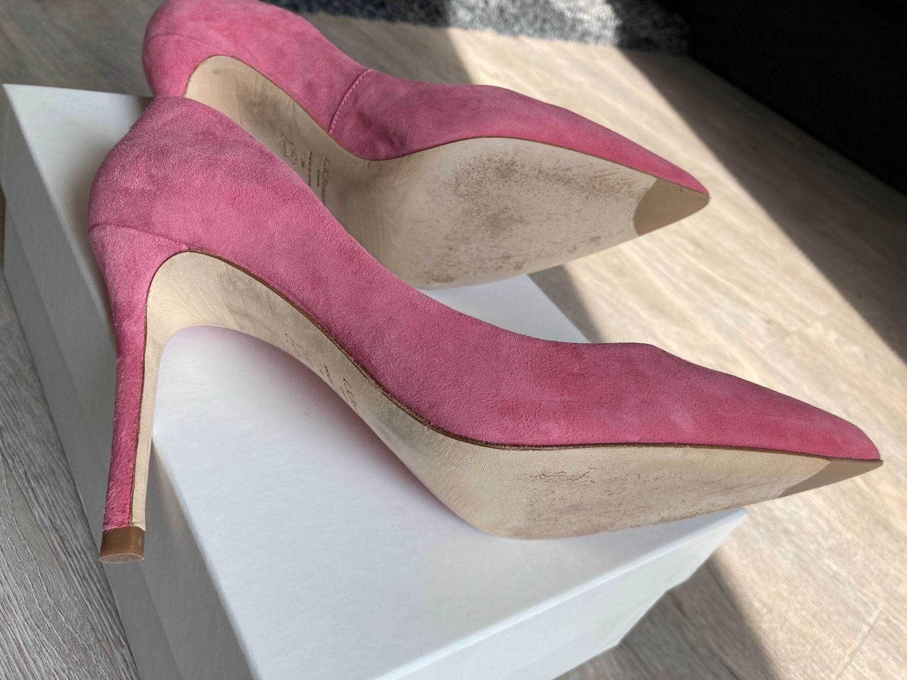 Damenschuhe: Veloursleder Pumps pink LK Bennett – Gebraucht aus Wohlen AG von SZS30 3