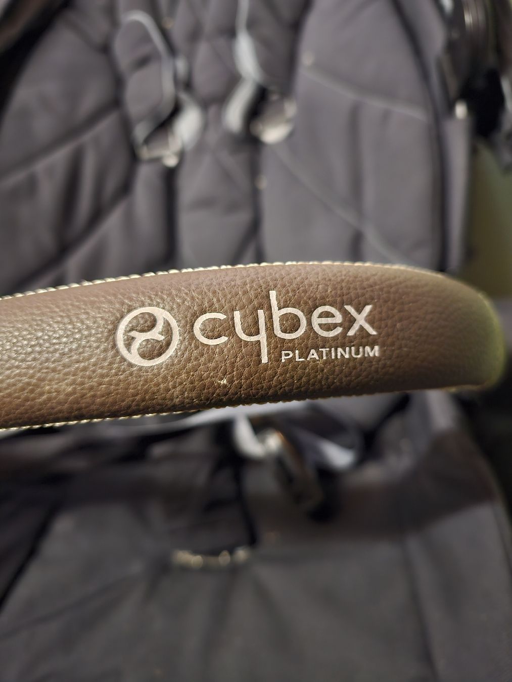 Cybex Carrozzine: Cybex Platinium Kinderwagen mit Elektromotor – Usato da Oberwil BL venduto da 007re 6