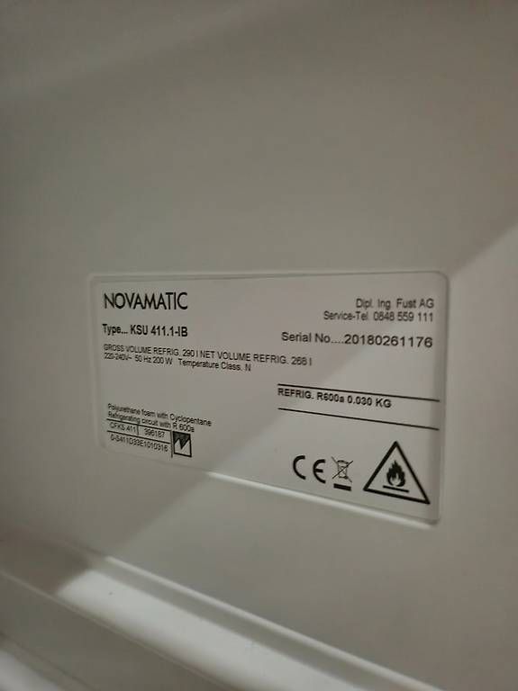 Frigoriferi: Kühlschrank Novomatic KSU 411.1-IB – Usato da Stäfa venduto da apunt 1