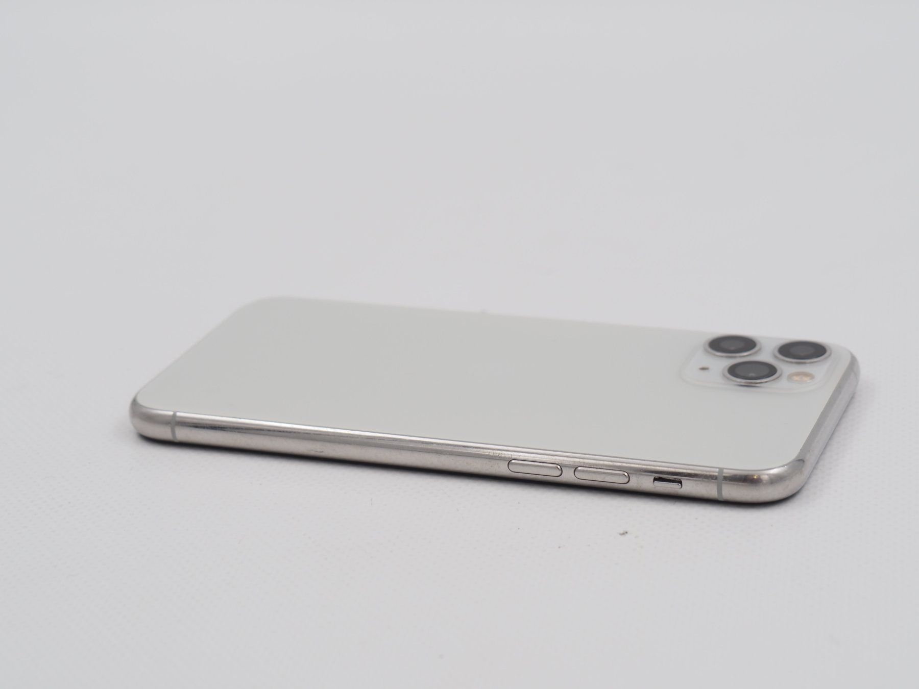 Apple Telefoni cellulari / Smartphones: APPLE iPhone 11 Pro iCloud gesperrt (26052901) – Difettoso da Zürich venduto da fundsachenverkauf 5