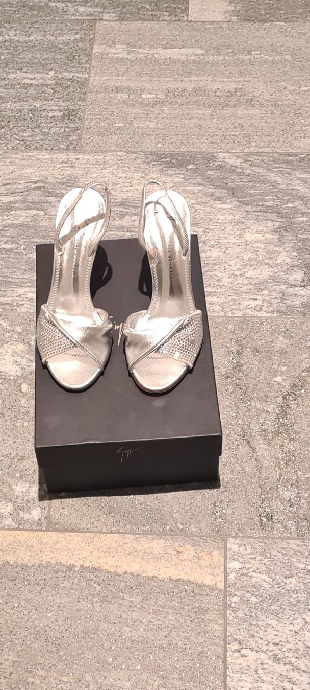 Zanotti Scarpe da donna: Giuseppe Zanotti Schuhe GR 37 Neu! – Nuovo e nell'imballaggio originale da Luzern venduto da annabelle25 3