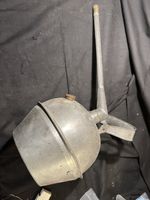 Antike Oelkanne mit langem Ausguss