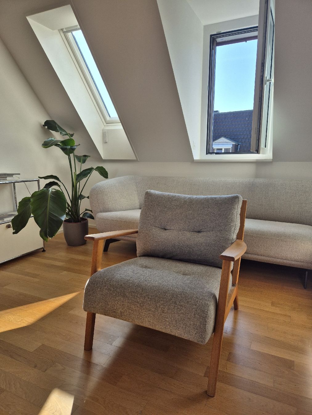Sessel: Designer Lounge Chair/ Sessel – Gebraucht aus Zürich von SBodis 4