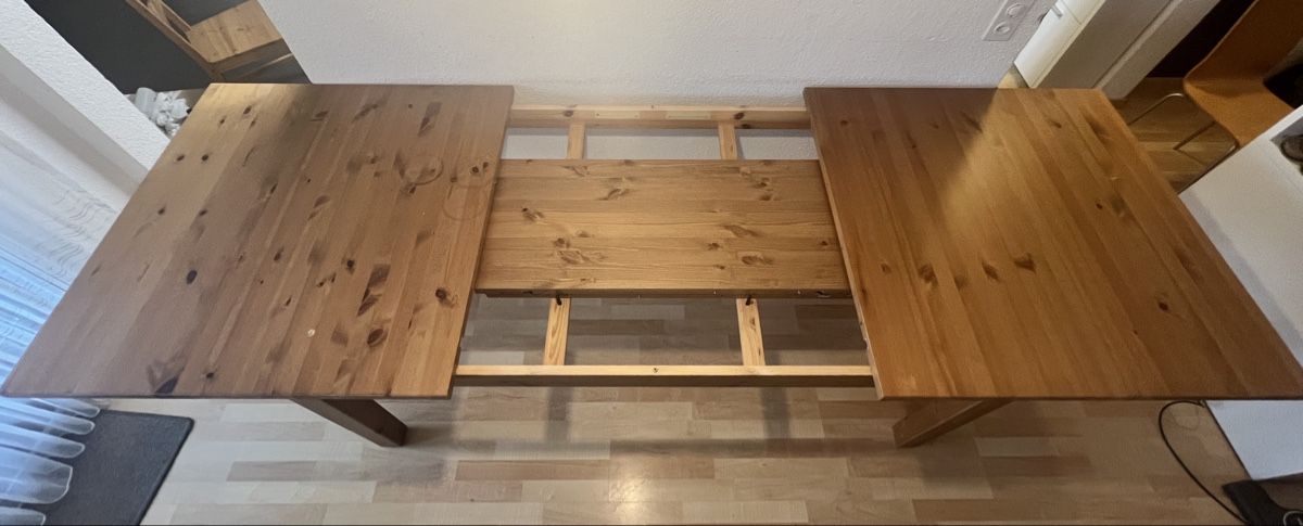 Tavoli: Grosser, stabiler Esstisch – Usato da Goldach venduto da aylight 1