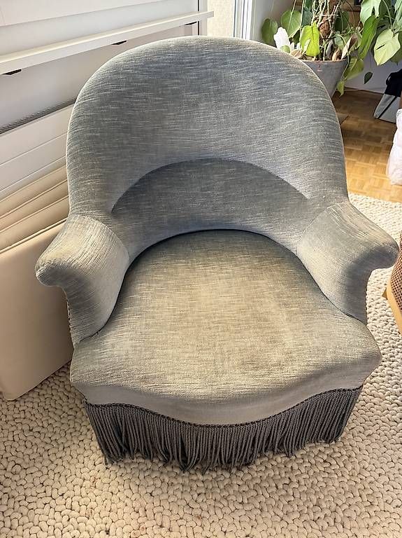 Poltrone: Hellblauer Sessel – Usato da Basel venduto da nina-bina