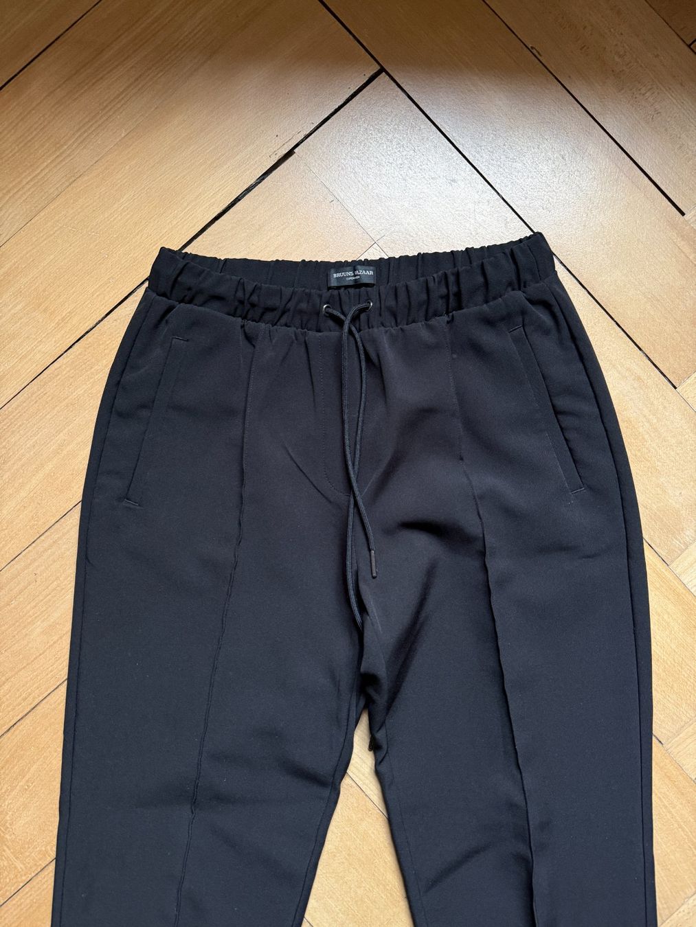 Pantaloni: BRUUNS BAZAAR - Hose schwarz 34 – Usato da Zürich venduto da Diazaio 1