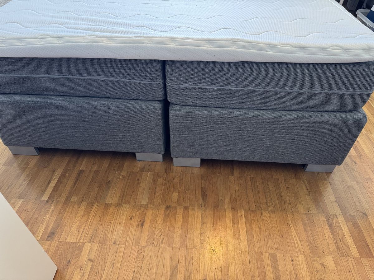Letti: Boxspringbett 140x200cm, Grau, Inkl. Matratze & Topper – Usato da Oberhasli venduto da ADC 1