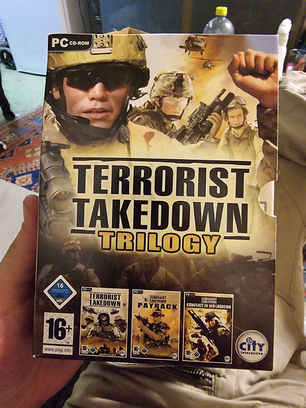 Spiele: Terrorist Takedown PC Trilogie Videospiel (Q) – Gebraucht aus Rorschach von TimelessTrading