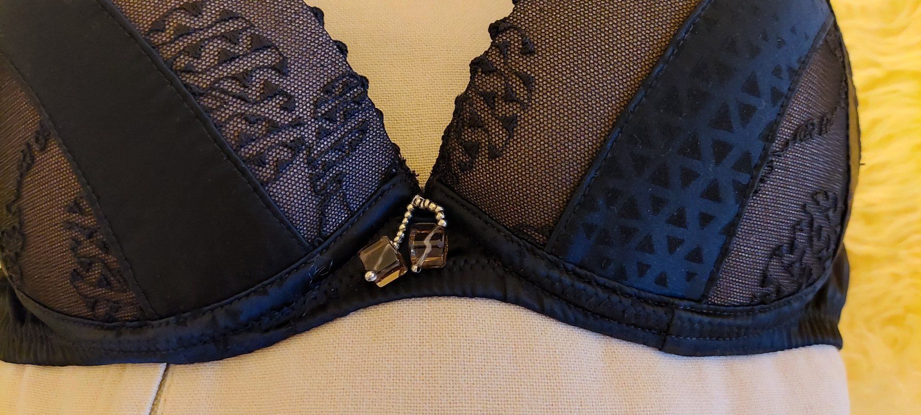 Altra biancheria intima: Pleasure State BH 75A – Usato da Schaffhausen venduto da Robuco_93 1