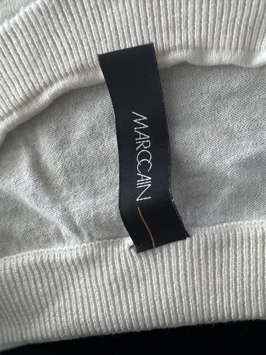 Marc Cain Pulls & Sweat-shirts: Marc Cain Pullover weiss – D'occasion à Buchs SG par Sunie 4
