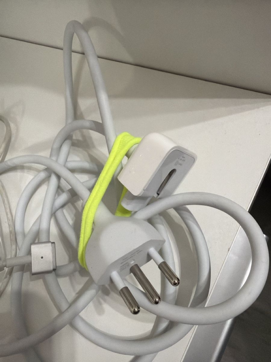 Apple Chargeur: Apple Ladegerät mit Kabel gebraucht – D'occasion à Wettingen par melinc87 2