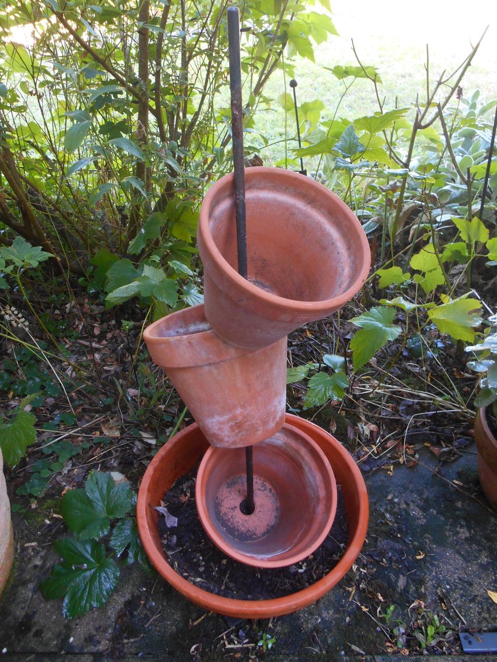 Pots de fleurs: Metallstange für Kräutersäule – D'occasion à Nussbaumen AG par Sumopi