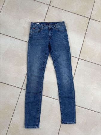 Coole Jeans von GEOX - ideal für den Sommer, Grösse 26