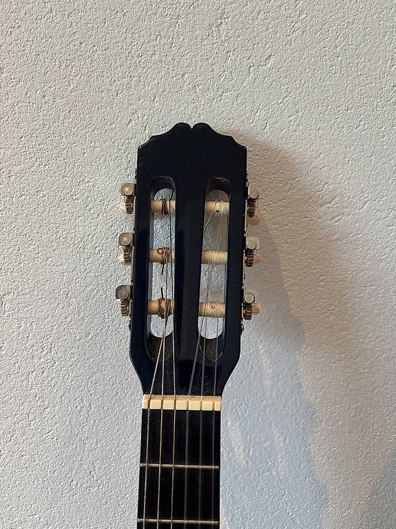 Musikinstrumente: Kinderguitarre – Gebraucht aus Cham von fel_pl87 2