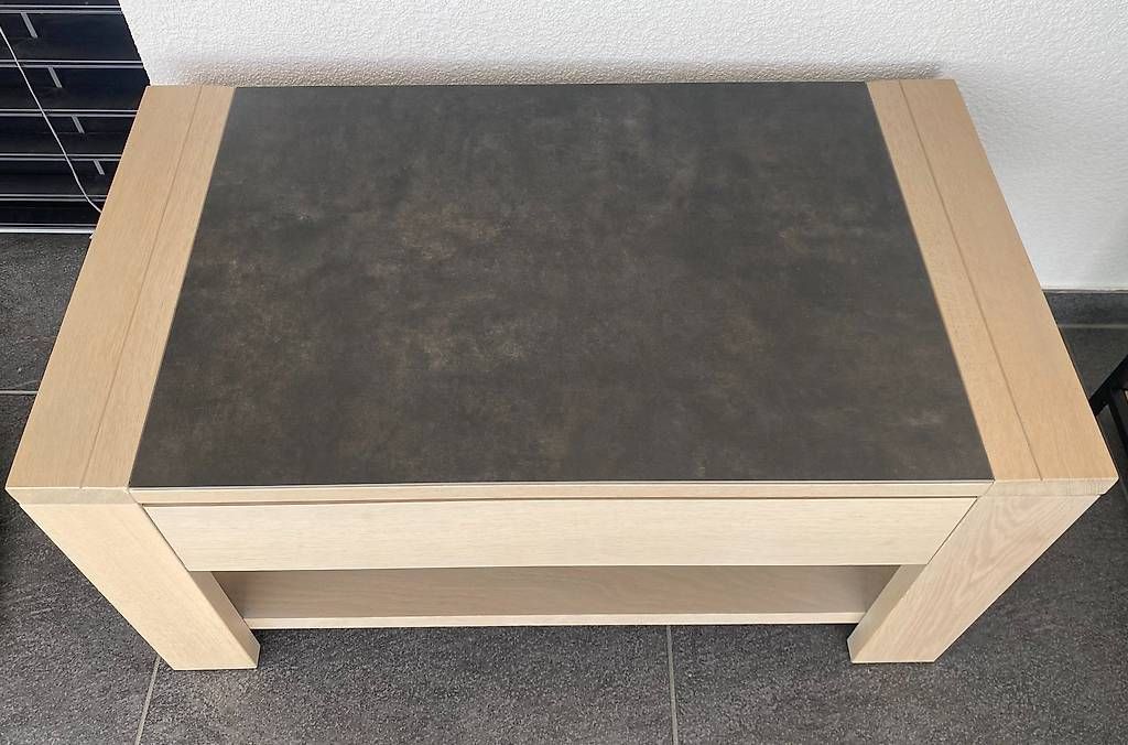 Tavoli: Table basse relevable chêne massif et plateau céramique – Usato da Martigny venduto da leb_56qt 1