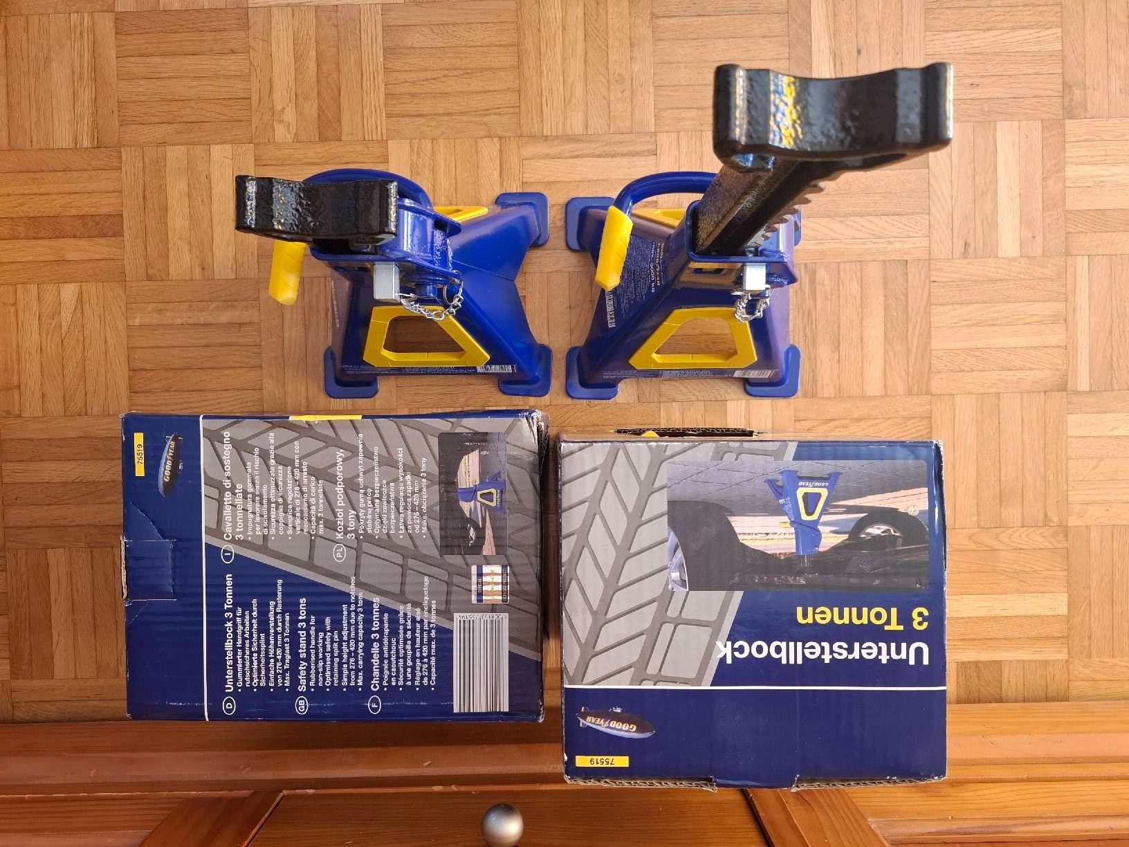 Goodyear Tutti gli attrezzi: 2 x Unterstellbock 3T Goodyear NEU – Nuovo e nell'imballaggio originale da Moutier venduto da Carambaaa 7