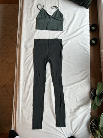 Zebra Sport Set, Olivgrün, Grösse M - Top Zustand!